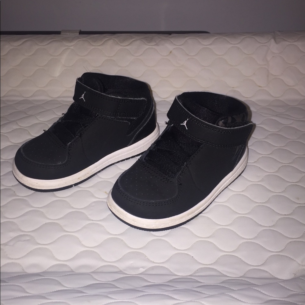 Toddler size 6 Jordan shoes